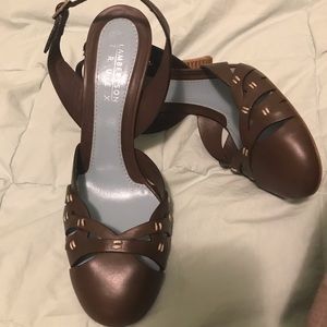 Lambertson Truex Brown slingbacks new in box